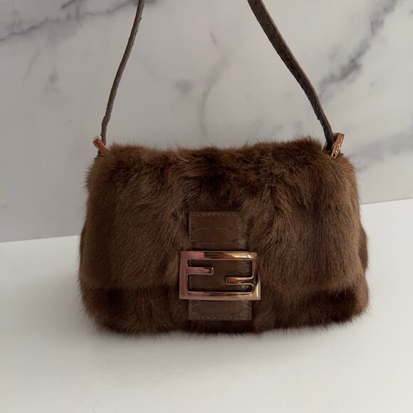 Fendi baguette mini mamma cute squirrel fur - Picture 13 of 14